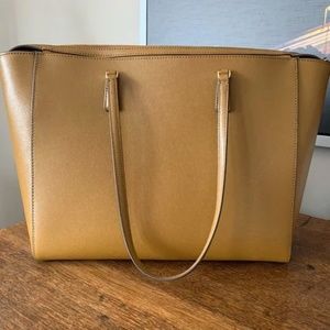 Tory Burch Robinson Tote Bag